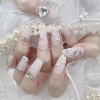 ネイル Nail salon Honey Beeのネイルデザイン