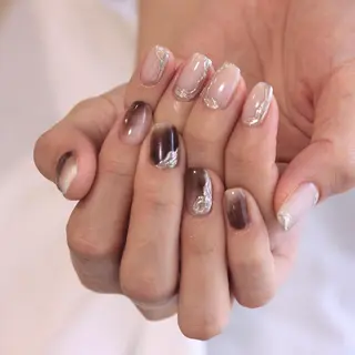 ネイル Elio所属・Elio 国泰寺のネイルデザイン