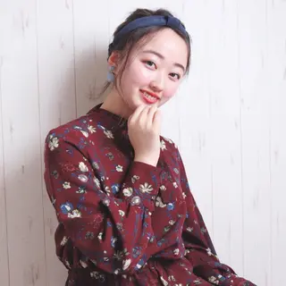 ミディアム カラー ヘアアレンジ KAIzen. tomoのヘアスタイル