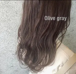 ロング カラー RINA🧤 デザインとボブのヘアスタイル