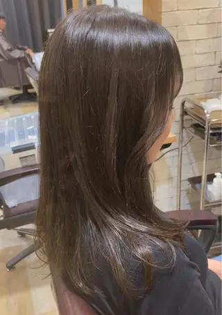 セミロング パーソナルカラー lapiax阿部のヘアスタイル