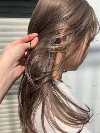 ミディアム カラー botan🪽 ARISAのヘアスタイル