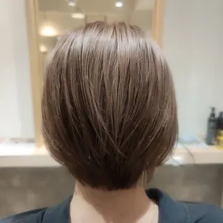ショート カラー 京久野 美咲⭐️のヘアスタイル