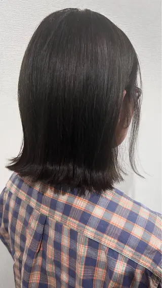 ミディアム 切っぱなし💇‍♀️ イヤリング🎨龍之介のヘアスタイル