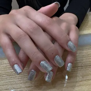 ネイル LOOP所属・LOOP kanaのネイルデザイン