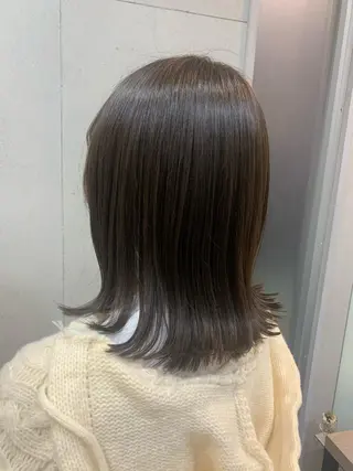 ミディアム おせ ちさとのヘアスタイル