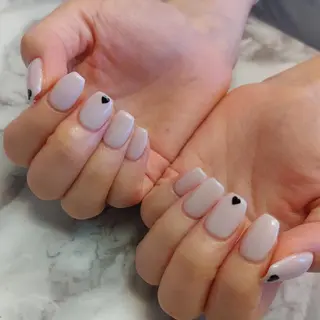 ネイル ジェヌインネイル 河内のネイルデザイン