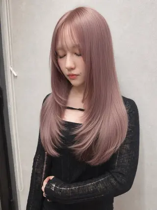 ロング カラー AIRI layer cut hairのヘアスタイル