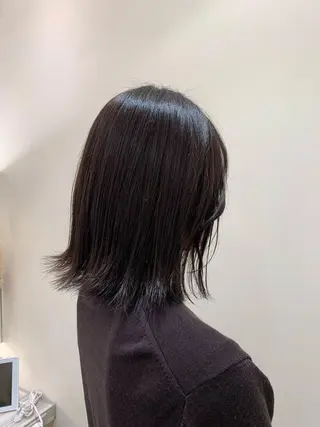 ショート カラー 韓国レイヤー🪽 耳ツボジュエリーのヘアスタイル