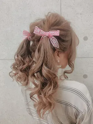 ロング ヘアアレンジ 京都最安価エクステ muuka🦋のヘアスタイル