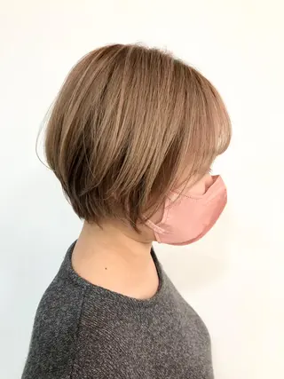 ショート 韓国🇰🇷ボブ✂︎ レイヤー✂︎三吉明人のヘアスタイル