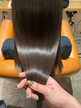 ロング カラー 髪質改善×矯正🫧 韓国ヘアasamiのヘアスタイル