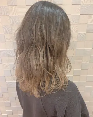 ミディアム HAIR BRAND Link トアロードのヘアスタイル