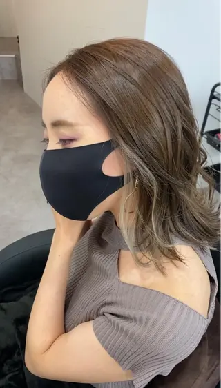 セミロング カラー 髪質改善カラー、美髪 トリートメント専門のヘアスタイル