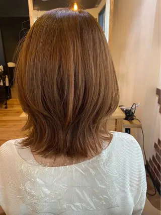 ミディアム 西村 雪菜のヘアスタイル
