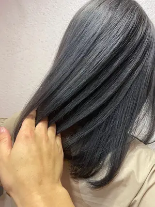 セミロング カラー yoshikei -mow hair-のヘアスタイル