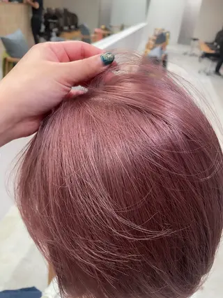 ショート カラー ヘアアレンジ ミニボブ/ブリーチ 🌈MISATOのヘアスタイル