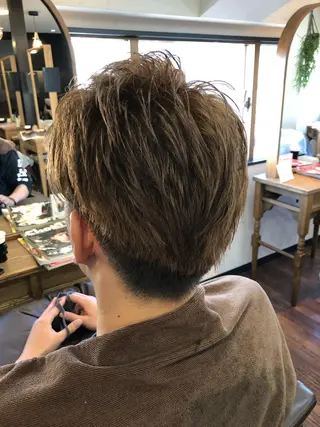 ショート カラー 似合わせレイヤー 🇰🇷荒木洋文のヘアスタイル