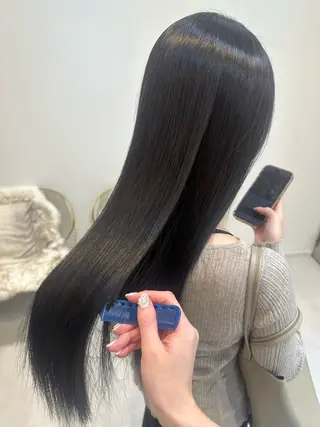 ロング Emuest心斎橋 SAKIのヘアスタイル