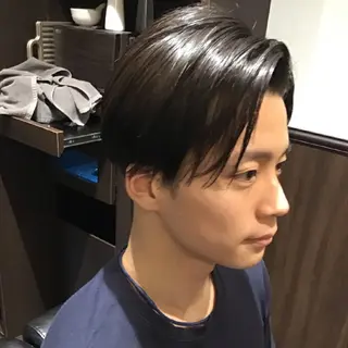 ミディアム 【メンズ特化サロン】 【サロモ特別価格】のヘアスタイル
