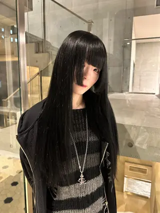 ロング ササキカズマ〻透明感 〻色落ち〻赤み消しのヘアスタイル