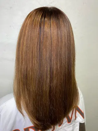 セミロング カラー 先着1名様限定 カット無料のヘアスタイル