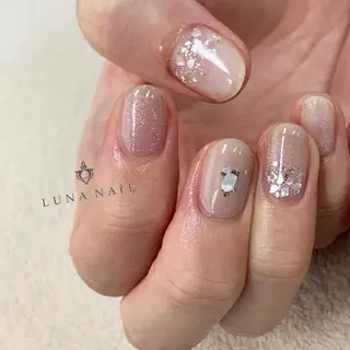 ネイル アトリエ　ミモザ所属・いまむら あかりのネイルデザイン