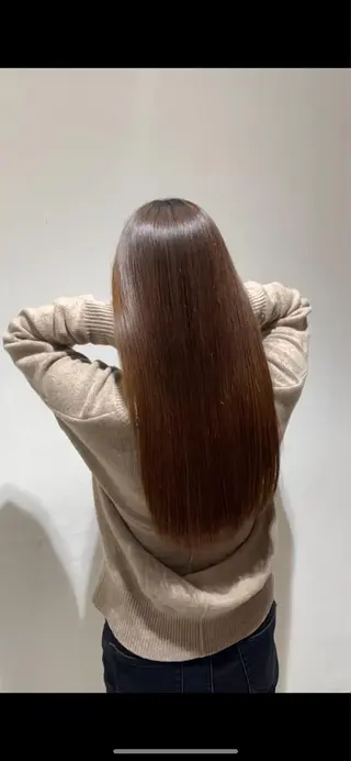 ロング 藤田一輝 【美髪職人】のヘアスタイル
