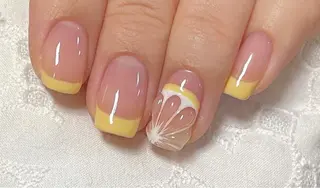 ネイル ISA_ BELLAのネイルデザイン