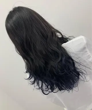 セミロング カラー leben serikaのヘアスタイル