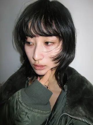 カラー hina KEEDAのヘアスタイル