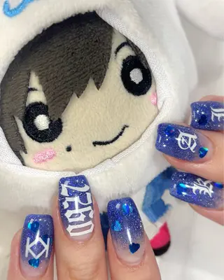 ネイル émure. パラジェル認定サロンのネイルデザイン