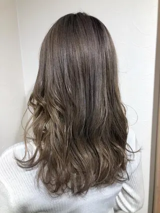 セミロング カラー 浦山 和之のヘアスタイル
