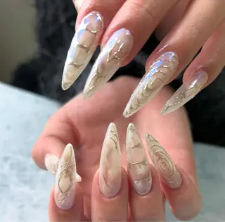 ネイル Laki nailのネイルデザイン