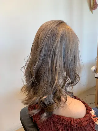 ロング カラー 関口 友行のヘアスタイル