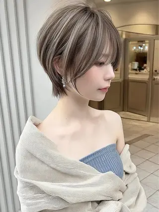 ショート 小舘 順也のヘアスタイル