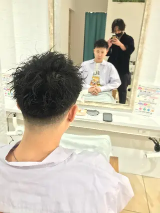 ショート パーマ メンズ ニュアンスパーマ/ レイヤー/茶屋町のヘアスタイル