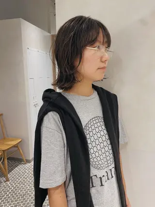 ミディアム カラー 砂原 ひよりのヘアスタイル