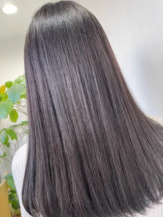 セミロング カラー 塩崎 明菜のヘアスタイル