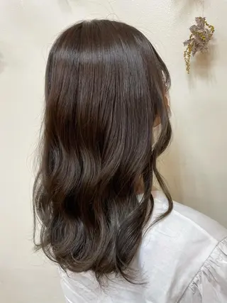 セミロング カラー 韓国ヘア 🤍中西麻友🤍のヘアスタイル