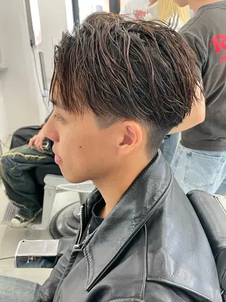 ショート カラー パーマ ヘアアレンジ メンズ 亀井隆汰/メンズ専門 パーマ特化美容師のヘアスタイル