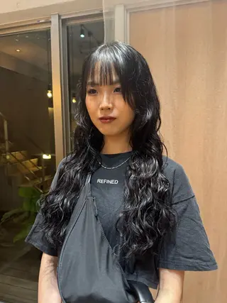 ロング 大人可愛い♡コテ巻き パーマ🌼杉田 萌恵のヘアスタイル