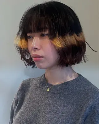 ショート カラー 🦮shiori アイドルオタク🦮のヘアスタイル