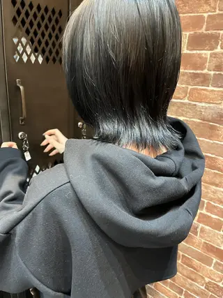 ミディアム カラー パーマ ヘアアレンジ メンズ キッズ ネイル マツエク・マツパ アイブロウ 久木原 ゆりのヘアスタイル