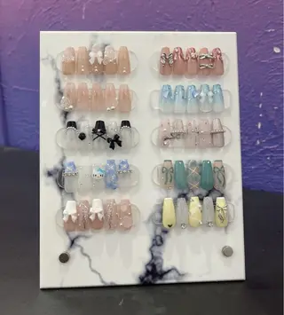 ネイル VENUSBELT Miiのネイルデザイン