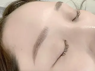 アイブロウ nok所属・瀬戸みどり 【nok】のマツエク・マツパデザイン