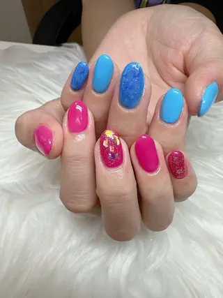 ネイル 高島 夏海のネイルデザイン