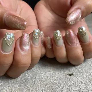 ネイル Legit nail salonのネイルデザイン