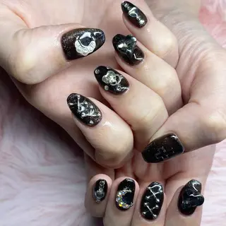 ネイル Aino 🤍のネイルデザイン