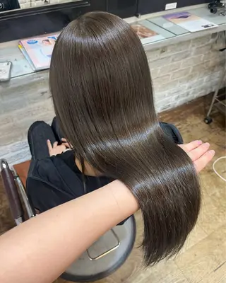 ロング 柳井 遥伽のヘアスタイル